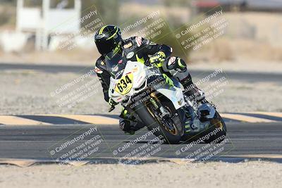 media/Nov-02-2025-CVMA (Sun) [[337aff29ab]]/Race 11-Amateur Supersport Open/